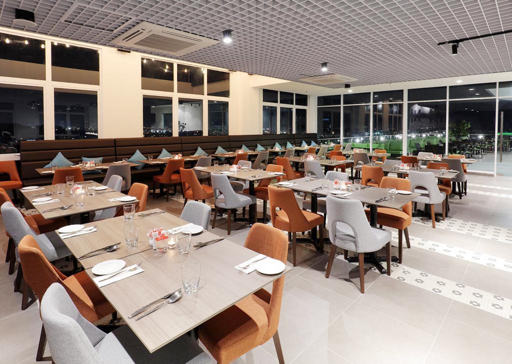 Amerin Hotel Джохор-Бару Экстерьер фото