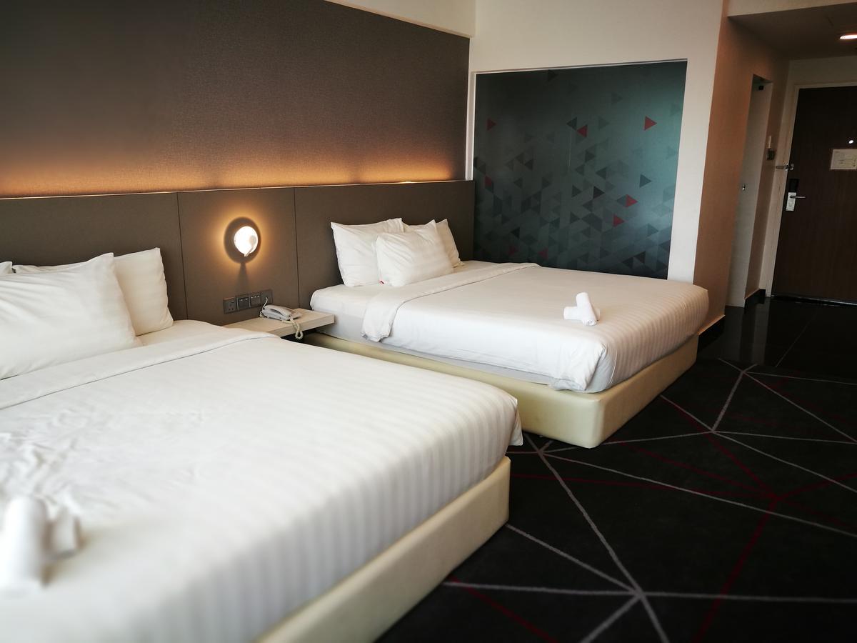 Amerin Hotel Джохор-Бару Экстерьер фото